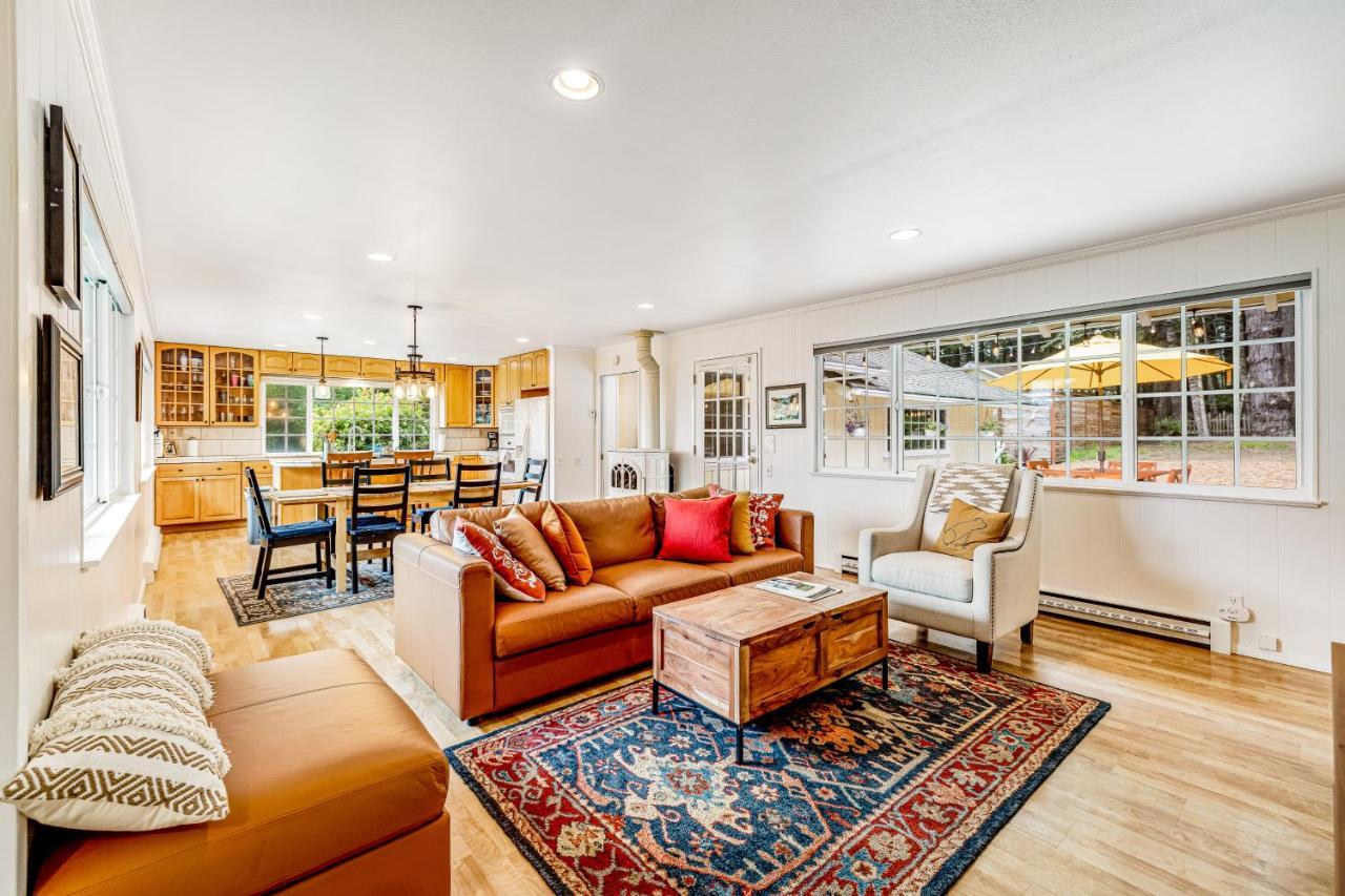 Hiker'S Delight Villa Mendocino Bagian luar foto