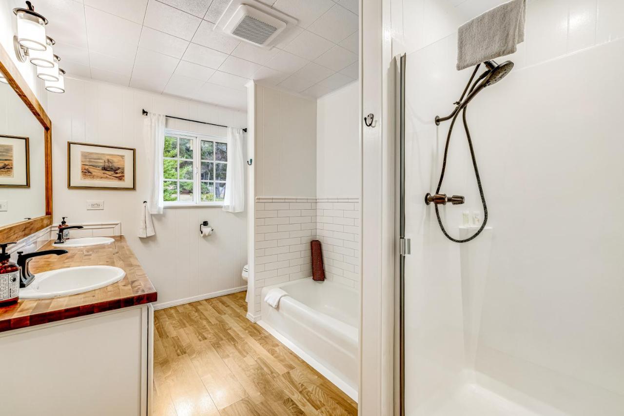 Hiker'S Delight Villa Mendocino Bagian luar foto