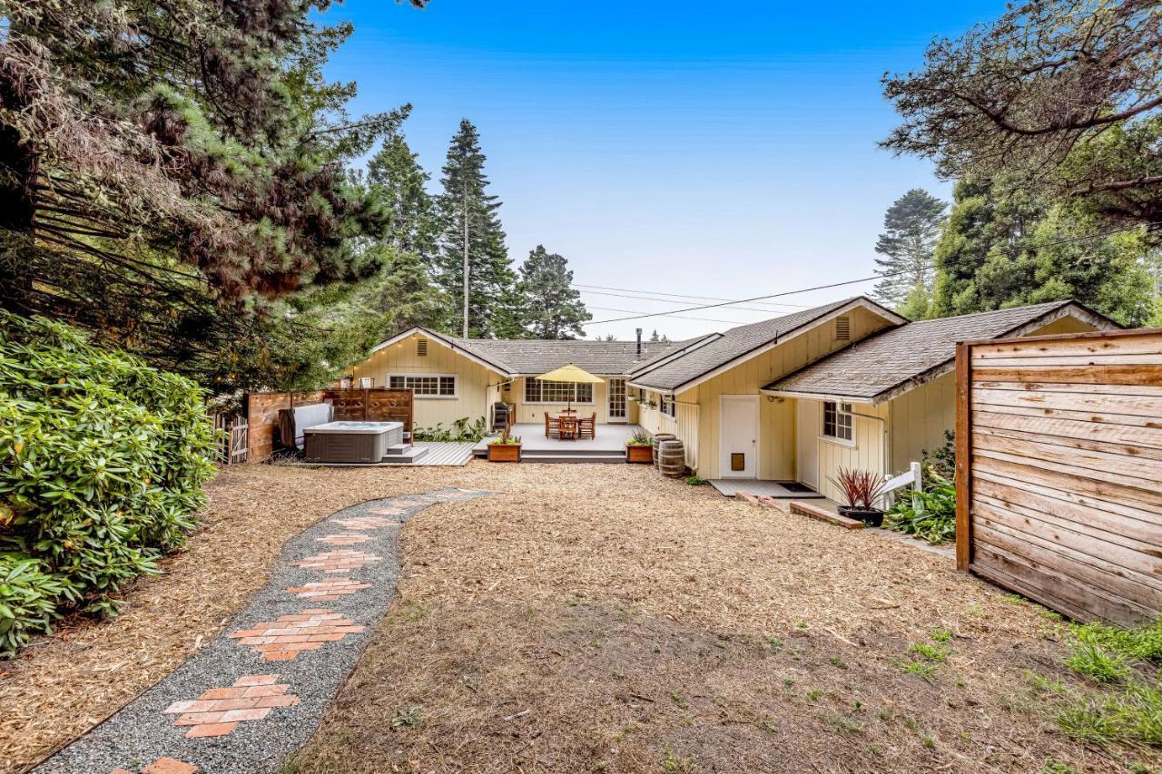 Hiker'S Delight Villa Mendocino Bagian luar foto